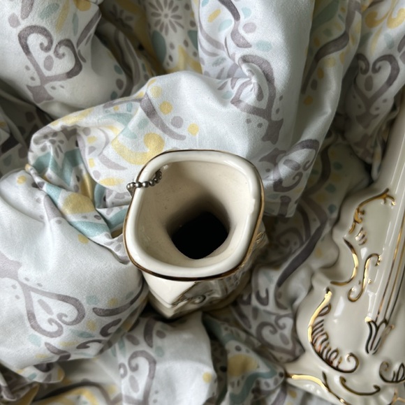 VIOLIN Decoration Vases PRICE DROP - Picture 4 of 4